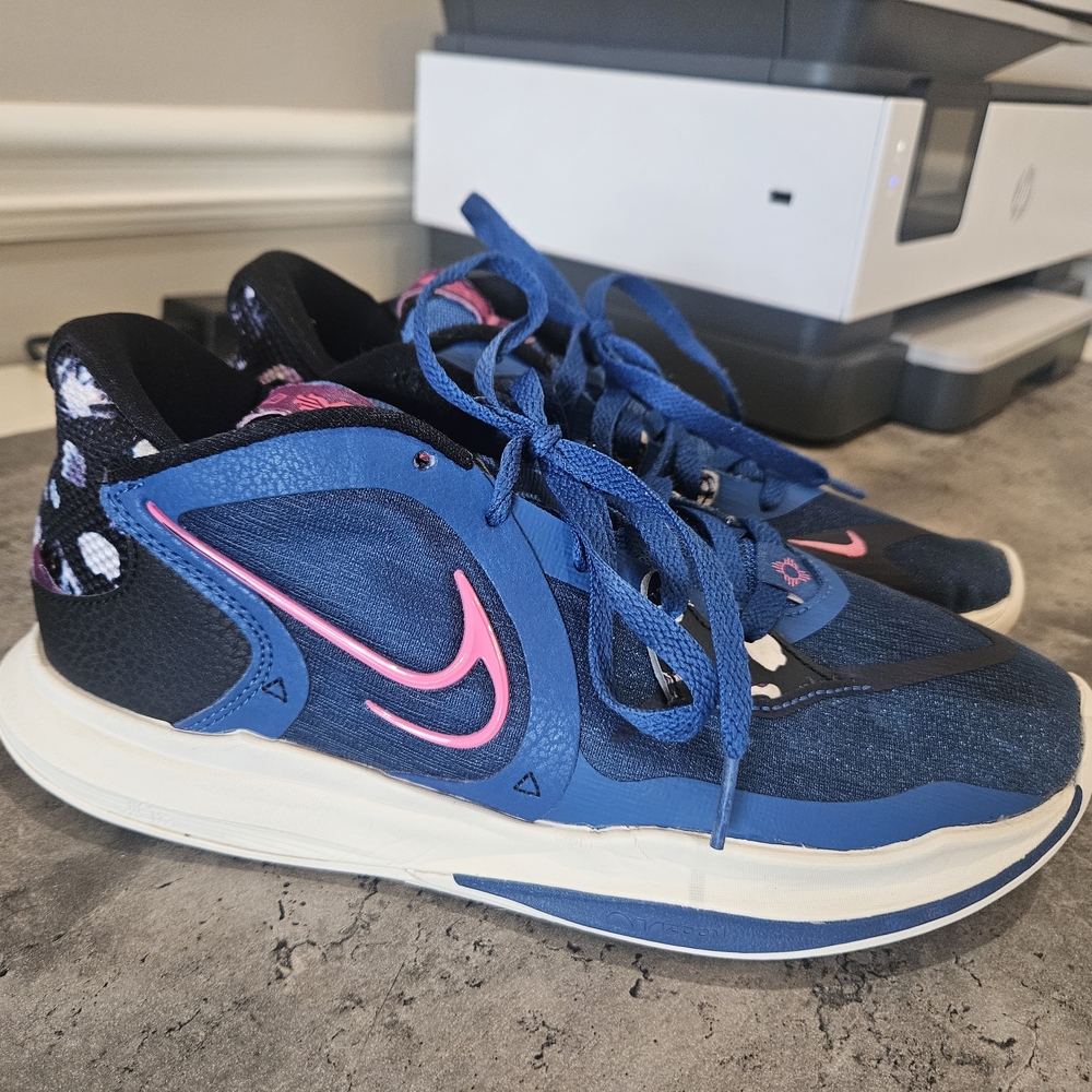 Nike Blue and Pink Athletic Shoes